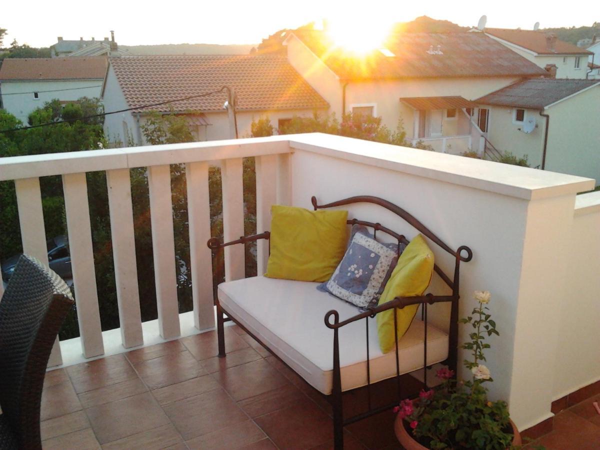 Sunshine Apartment Palit Exterior photo